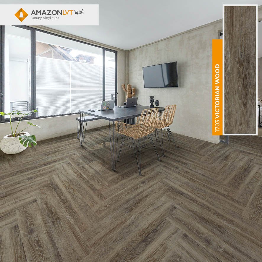 1703 - VICTORIAN WOOD